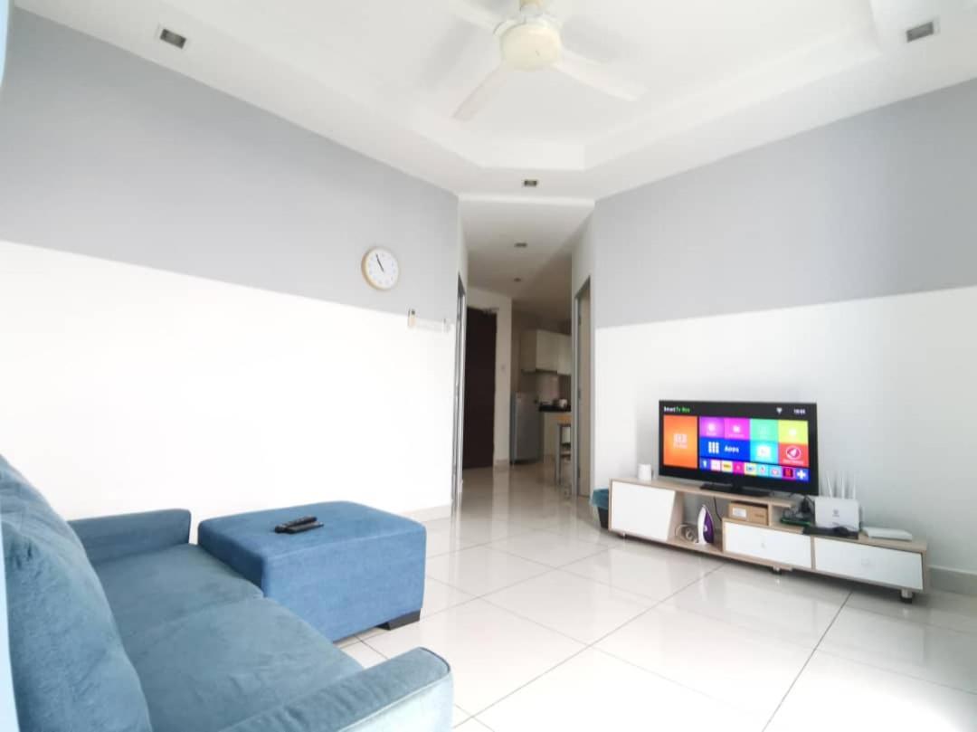 Homestay Kuala Lumpur ; Terminal Tbs ; Bukit Jalil ภายนอก รูปภาพ