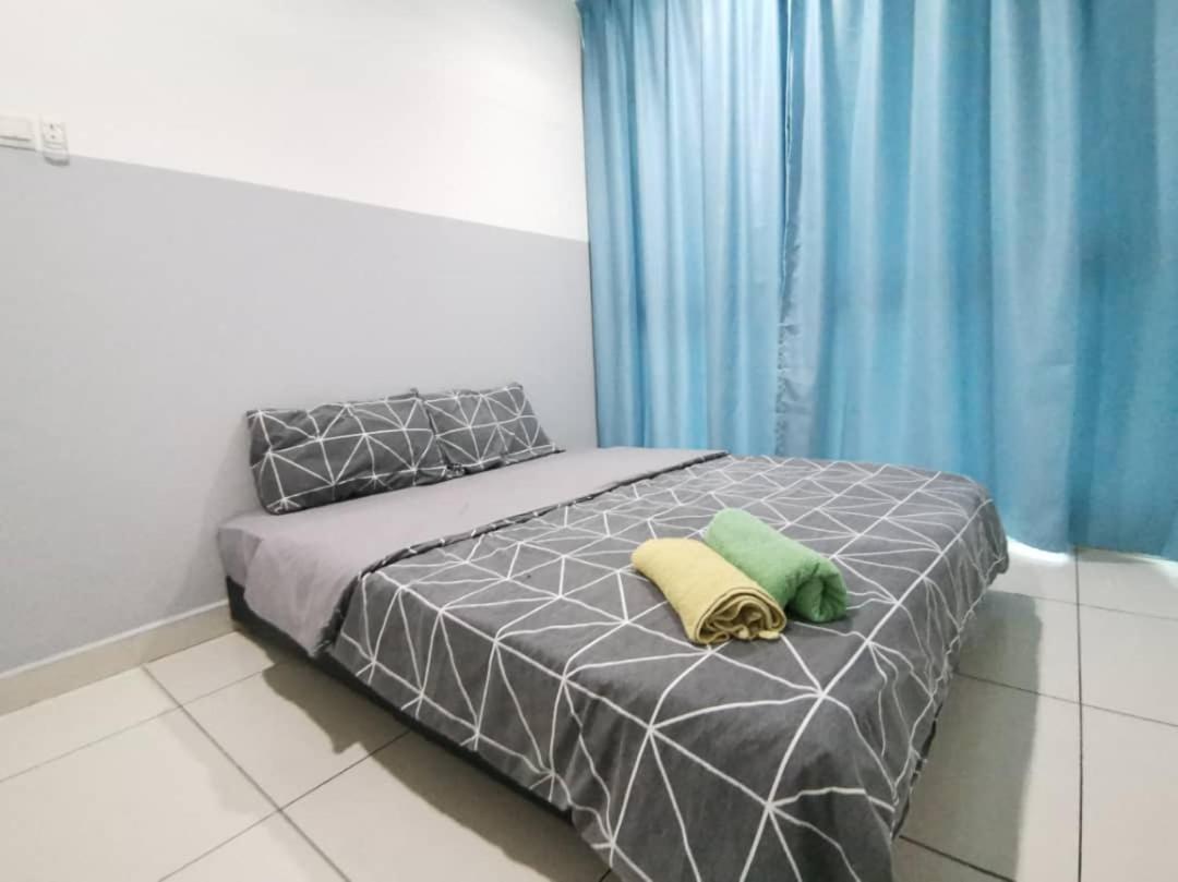 Homestay Kuala Lumpur ; Terminal Tbs ; Bukit Jalil ภายนอก รูปภาพ