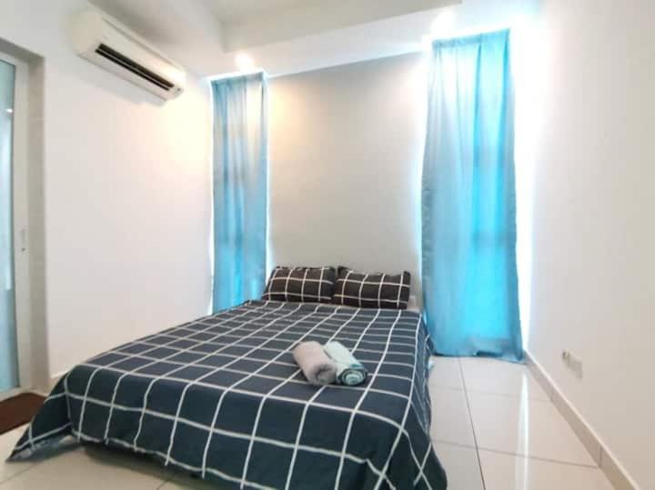 Homestay Kuala Lumpur ; Terminal Tbs ; Bukit Jalil ภายนอก รูปภาพ