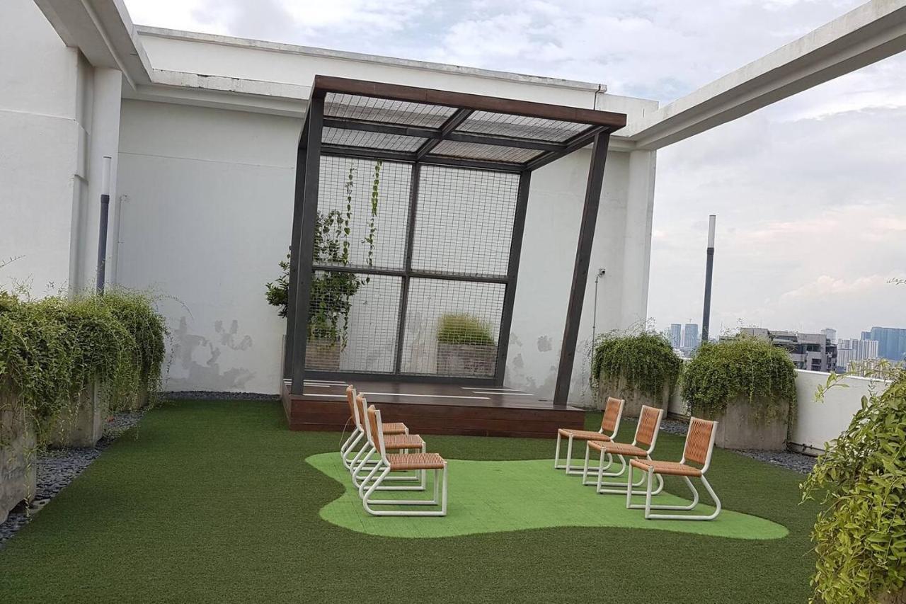 Homestay Kuala Lumpur ; Terminal Tbs ; Bukit Jalil ภายนอก รูปภาพ