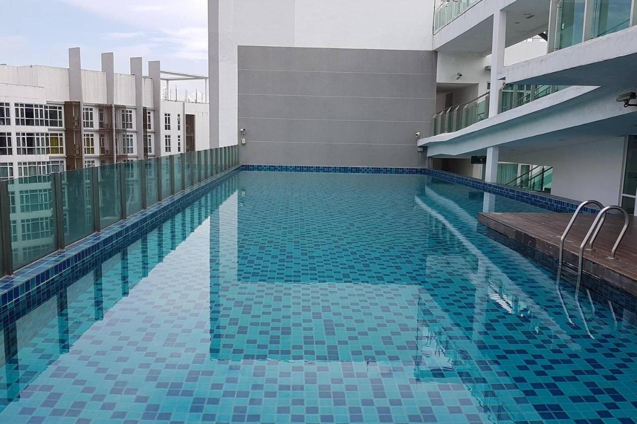 Homestay Kuala Lumpur ; Terminal Tbs ; Bukit Jalil ภายนอก รูปภาพ
